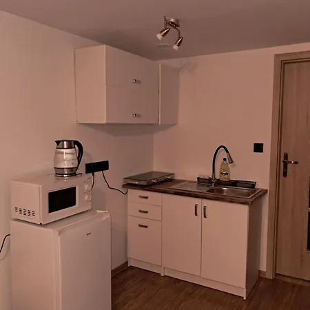 Goscinne Kurza Zagroda 2 Jelenia Góra