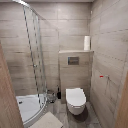 Goscinne Kurza Zagroda 2