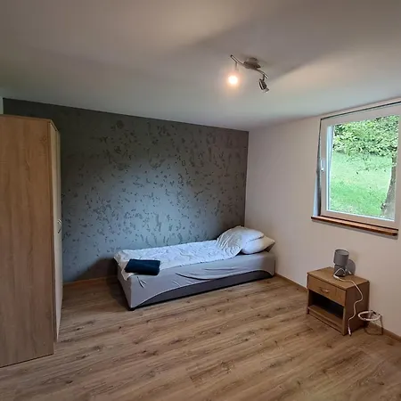 Goscinne Kurza Zagroda 2