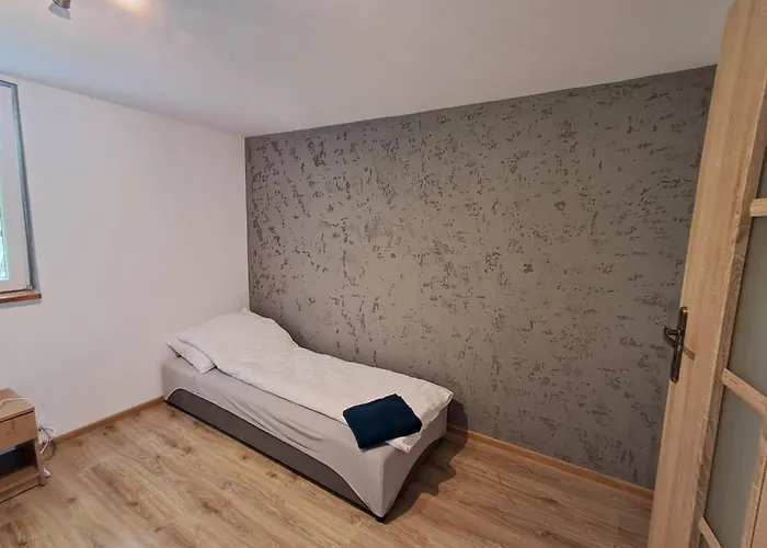 Apartment Goscinne Kurza Zagroda 2 Jelenia Góra